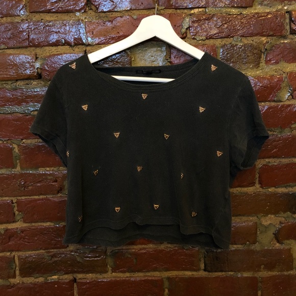URBAN OUTFITTERS CROP TOP with metal lepords - Picture 1 of 3